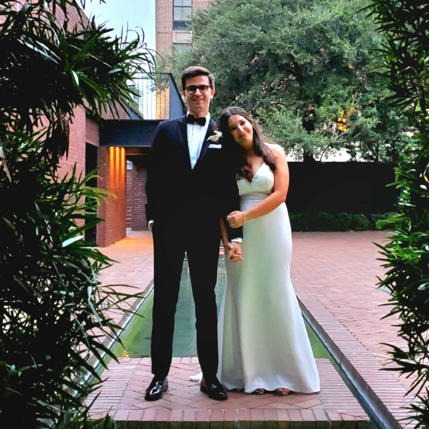 Caitlin & Eric's REMIX'D WEDDING at Ships of the Sea (Savannah)--mixed by DJ Bigg H (over 2.5hrs with a little bit of everything, extra points for creativity!) episode artwork