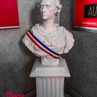 REACTION MUNICIPALE GISELE BIEMOURET CONDOM by RADIO COOL DIRECT