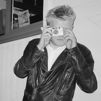 L&eacute;v R&ocirc;st&ugrave;n&ocirc;v