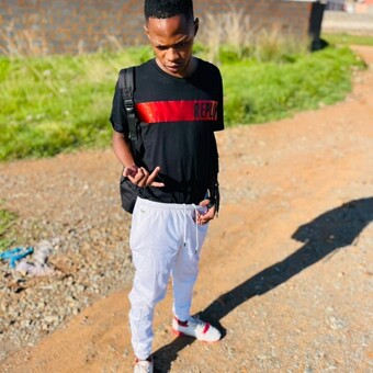 Luthando Lwando Ngwenya