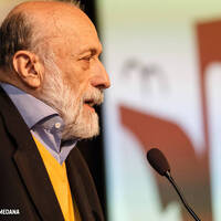 Slow Music: Carlo Petrini - Ideatore e Presidente Slow Food by RADIO FRANCIGENA - LA VOCE DEI CAMMINI