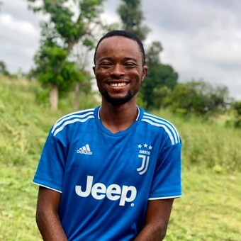 Olamide Idris Busari