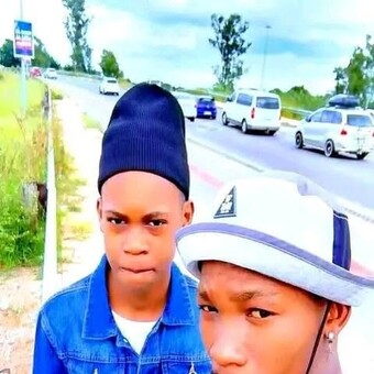 Dhat Kamohgelow Wellcome Lekabe