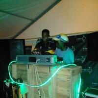 DJ Ginger - Hubbly Session Vol 1 by Mosinye Tumelo