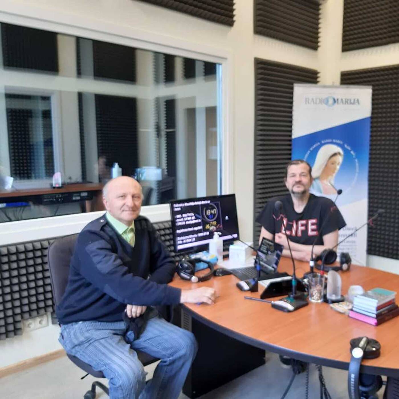 Notikumu kaleidoskopā | RML S06E24 | Saruna ar mūzikas kritiķi,Diena žurnālistu un Mūzikas festivālu organizētāju Uldi Rudāku | Ainārs Ašaks  | 26.04.2021 episode artwork