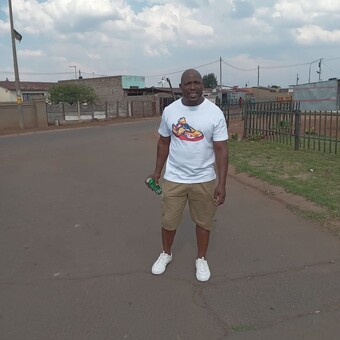 Dumza Dhlamini