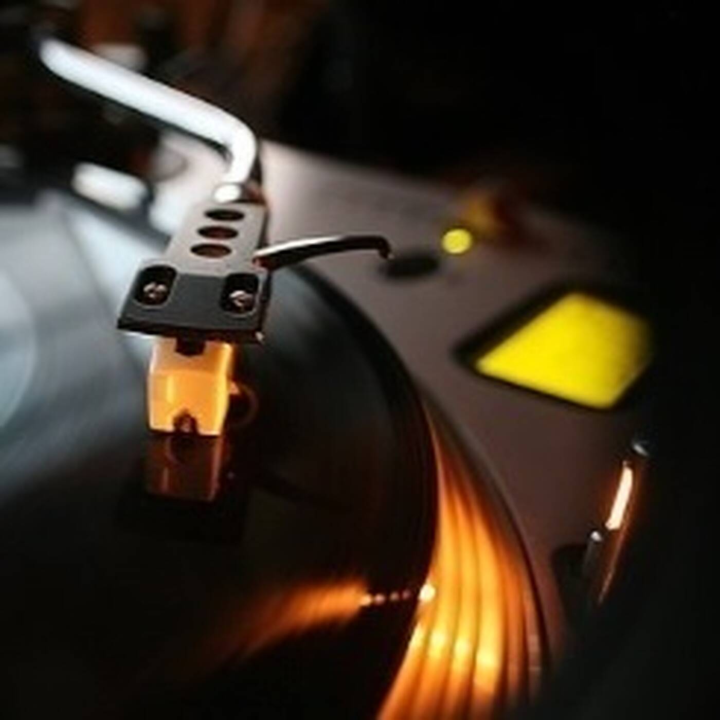 EUROHOUSE 01 FERIAS 2026 SALINAS DJCH episode artwork