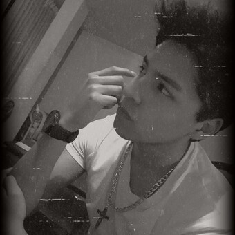 Nick Valenz Castillo