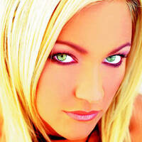 Kate Ryan - Ella elle l'a (8 Bits) by RainboWxMikA