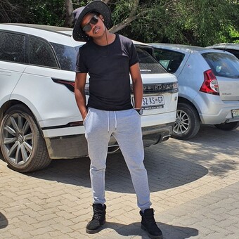Lunga Tiya