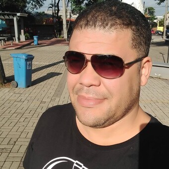 Charlinton Francisco Silva