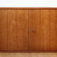 Vikram's Techno Wandschrank by ॐVikram-Berlinॐ