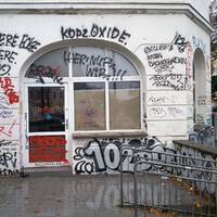 Abendmagazin - Nachrichten aus der Scheinwelt: 20 Jahre Graffitimuseum #43 by Pi Radio