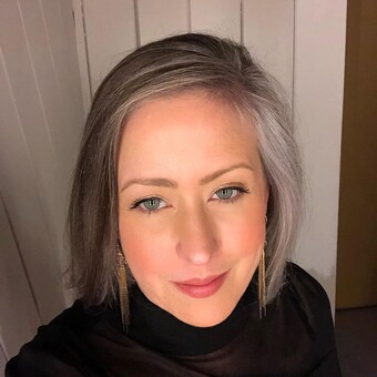 Sara Crowe