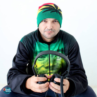 FAISCA AKA BISCAS (OFFICIAL)