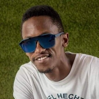 Que TheBrand Dlamini
