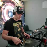 Zima Blue - Little Robot Dance 040 - OrganicDeepHouseMix - 03 - 2023 01 by Zima Blue