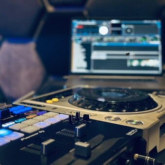 Dj Alpha256