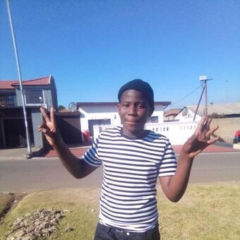 Th&atilde;b&oslash; Sth&icirc;b&ouml;