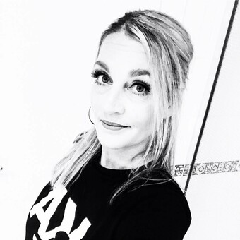 Carina Blond