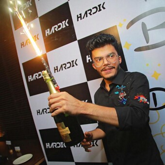DJ Hardik