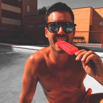 Jose L Baltan&aacute;s