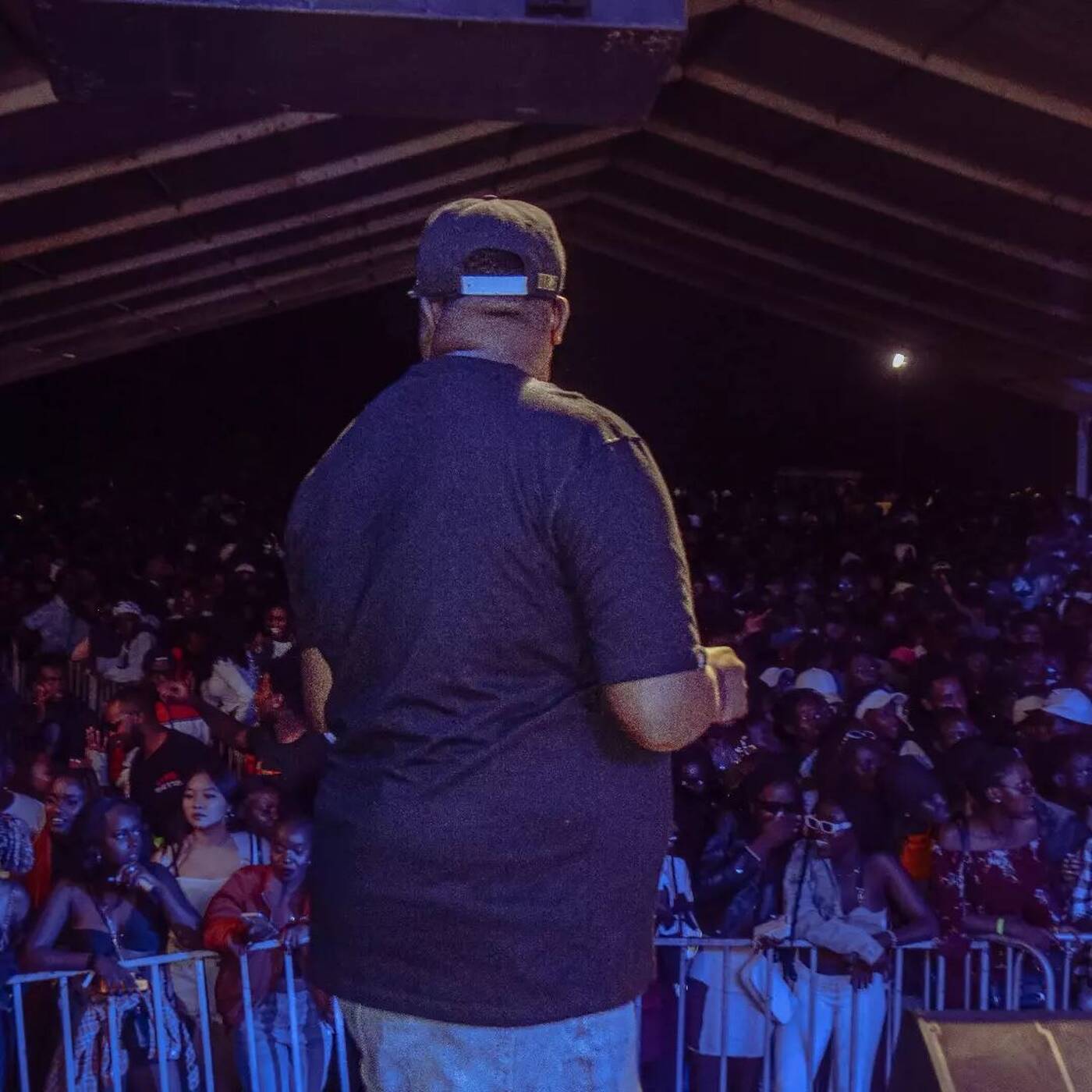 DEEJAY SIQ SOMETHING 4 THE HUNNIES