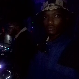 Deejay Cyzler ke