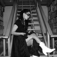 86/88 Ante la risa helada del cuchillo (Fantasmas) by Elko Omar Vazquez Erosa