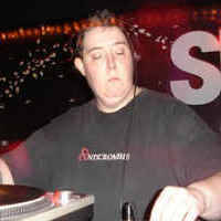 Shiva - Live @ Lo - 1-11-02 by Rob Tygett / Crash Override / STL Rave Archive