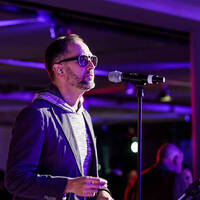 wrapped around your finger Remix-Cover by RenaisLounge by RenaisLounge