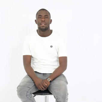 Dickson Pablieq Moshoe