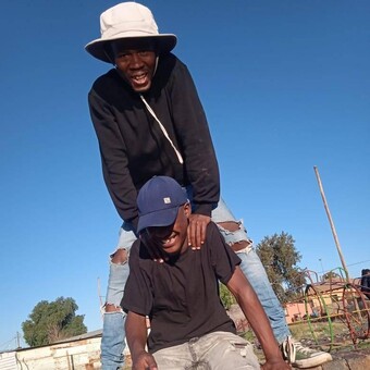 Sthe Motlatsi