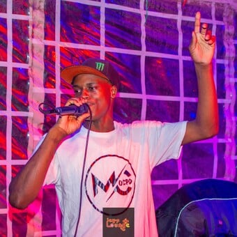 MC &Oslash;&ccedil;pd NO.6