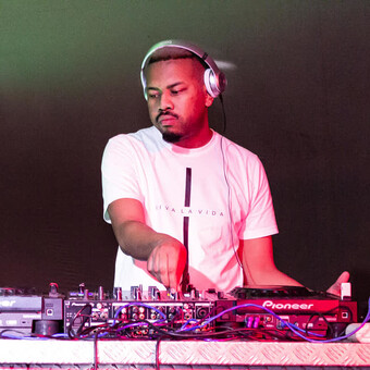 Shezi_DJ