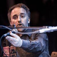 Patricio Barton - Co-conductor La Venganza Será Terrible - Improvisacion by unjuradio04