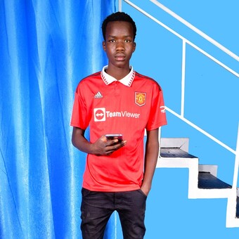 Hon Adriano Qwevo