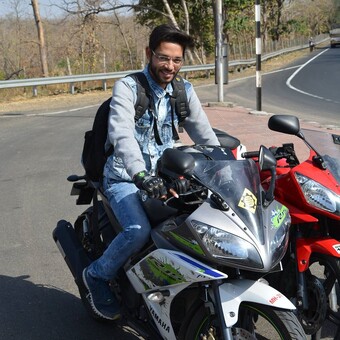 Shashank Shukla Yzfian