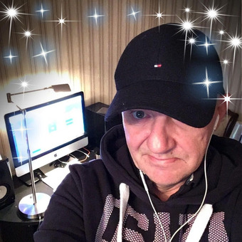 Андрей Мишкин