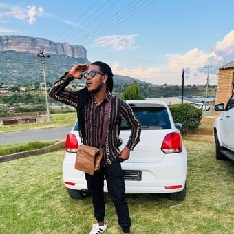 Thabo Mokhoaetsi Teeslar