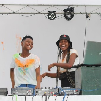 Bumble Bee &amp; MJ Thee Lady