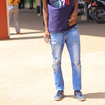 D&euml;&eacute; J&auml;y Samiphonic