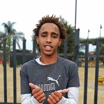 Djy Yung M&ecirc;llow