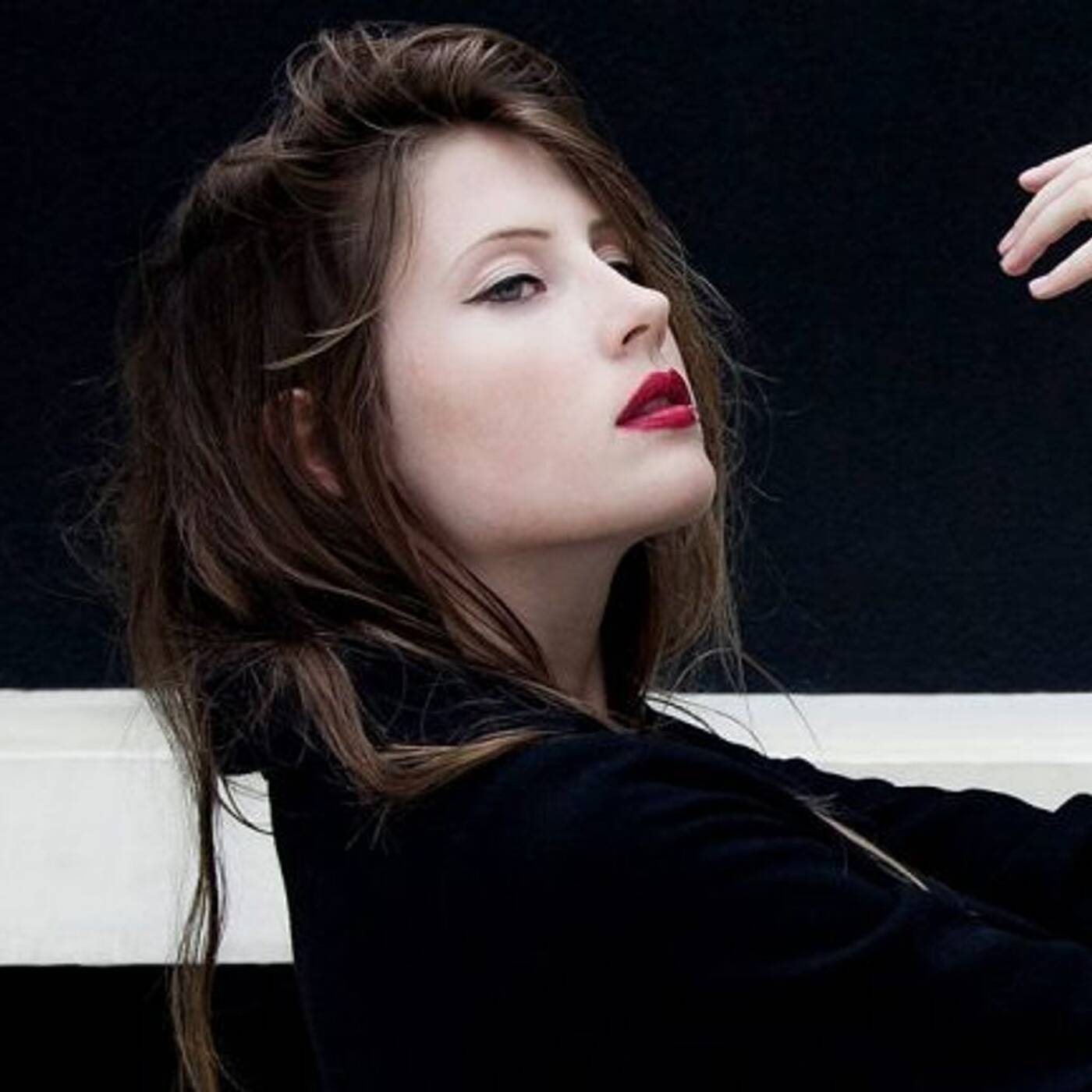 Charlotte De Witte - Essential Mix 2021-03-14 [repost – classic essential mix] episode artwork