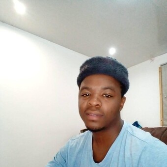 Thamsanqa Romeo Tsenca