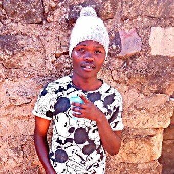 Chokoraa Msafi Mpenda Amani