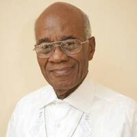 Enseignement: Charisme et guérison (Jean PLIYA) by Radio Espoir