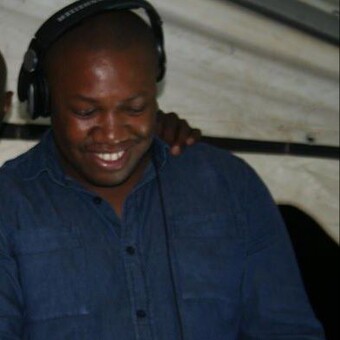 Thulani Von Dee Gebuza