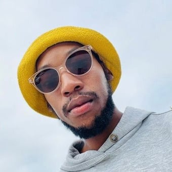 Max Onke Sotshongaye