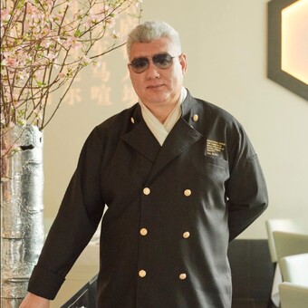Chef Dong DaDong